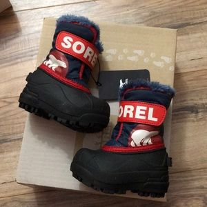 NWT  SOREL toddler boots